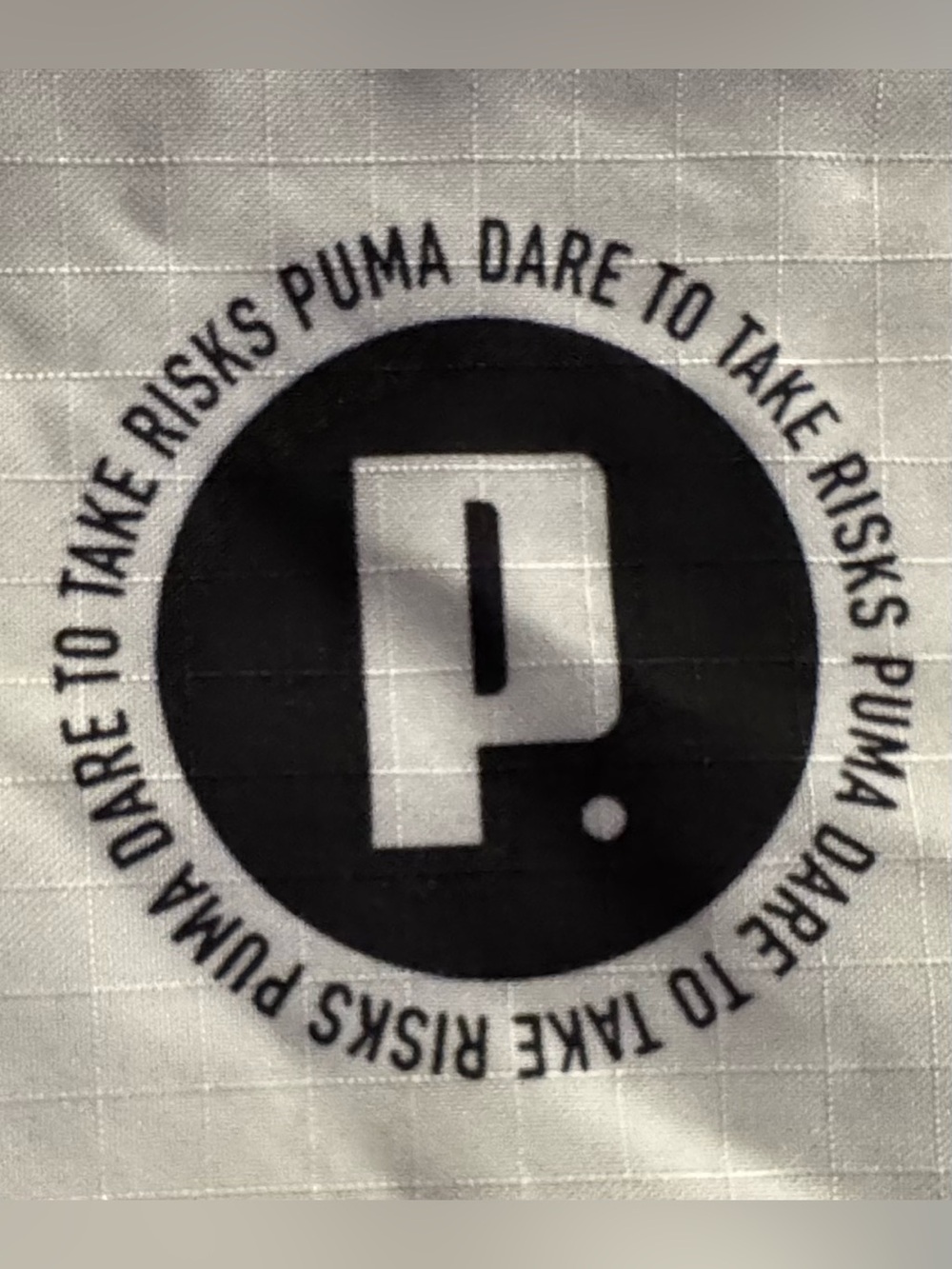 Puma size M board shorts athletic all over print logo beach sports - Picture 8 of 13
